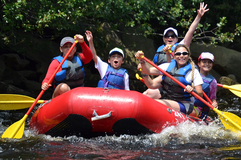 Family Style Whitewater Rafting on the Lehigh River
